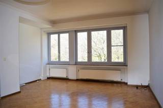 Over het Leeuwerikpark, nabij Brilschanspark en het Nachtengalenpark, bevindt dit appartement zich in het groen, maar op een boogscheut van...