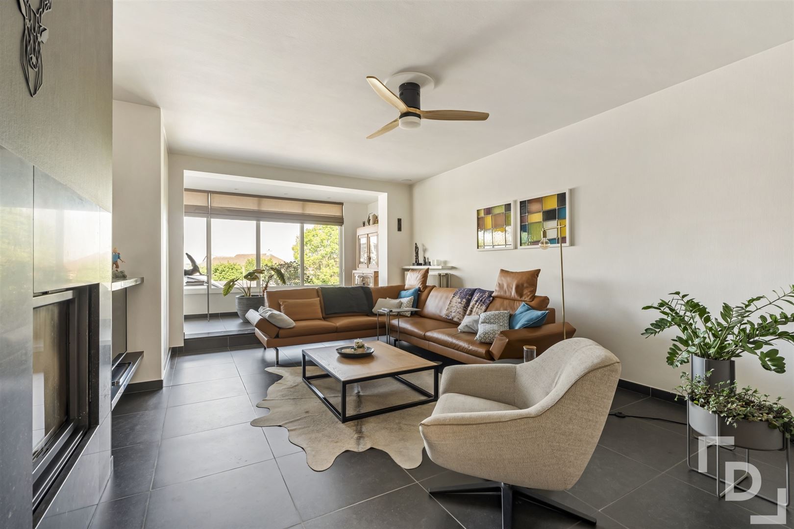 Ruime handelszaak met woonst &amp; verhuurd appartement te koop in Poelkapelle. - foto 4