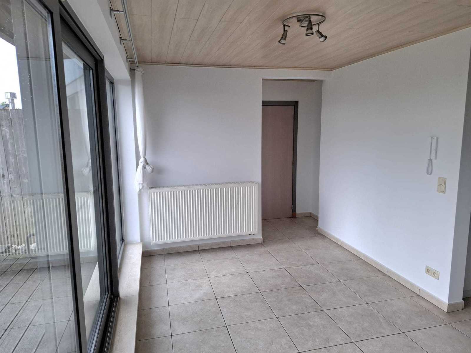 Gezellig dakappartement met ruim terras - foto 4