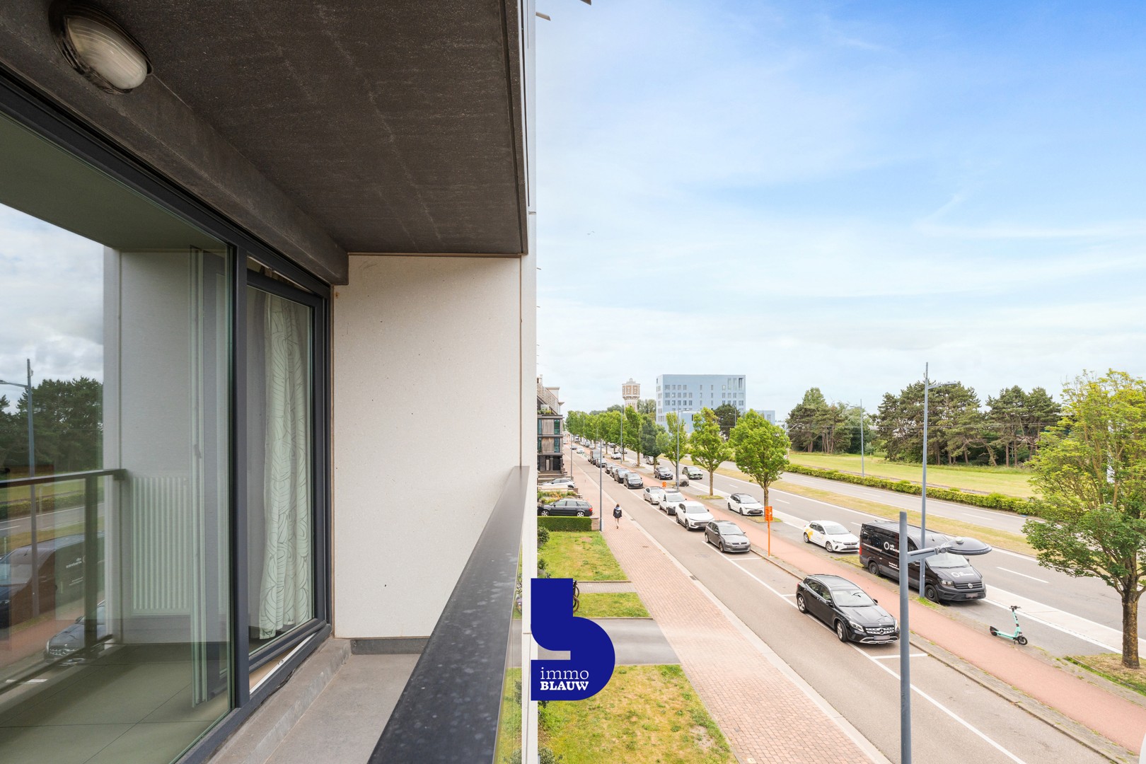 Instapklaar en energiezuinig appartement met terras op toplocatie in Oostende - foto 4