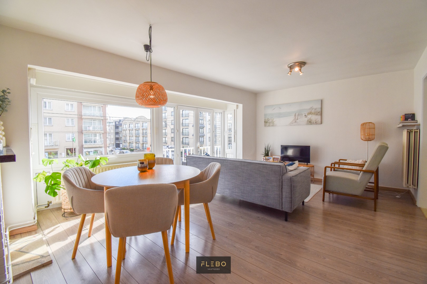 Charmant appartement met terras in hartje van Wenduine! - foto 1