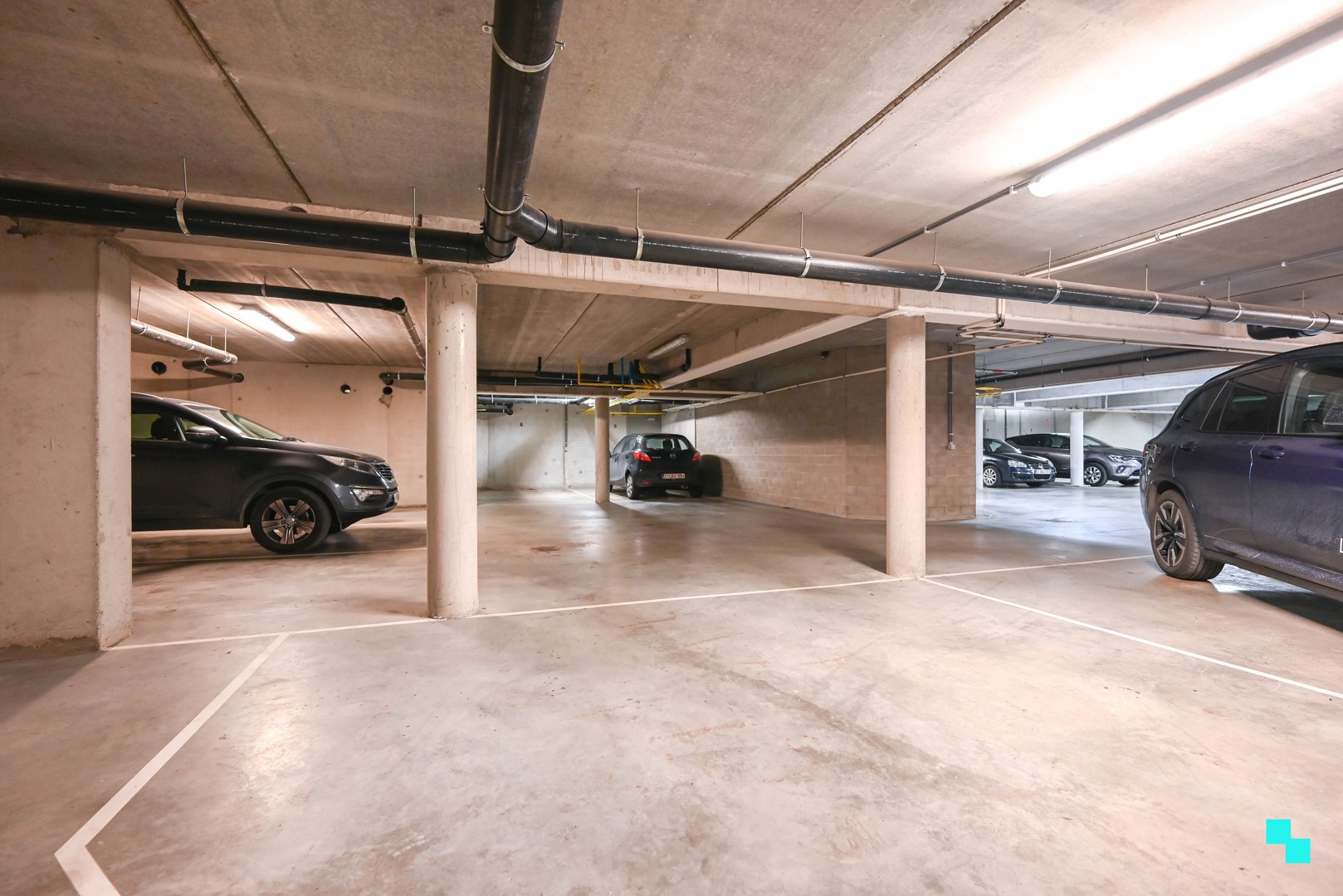 5 ondergrondse parkeerplaatsen in het hart van Oostrozebeke - foto 5