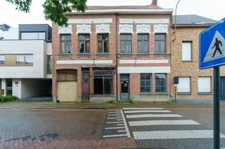 Voor meer info of eventueel bezoek ter plaatse contacteer steven@copandi.be of +32 498 61 58 86Deze locatie biedt verschillende mogelijkheden: Te...