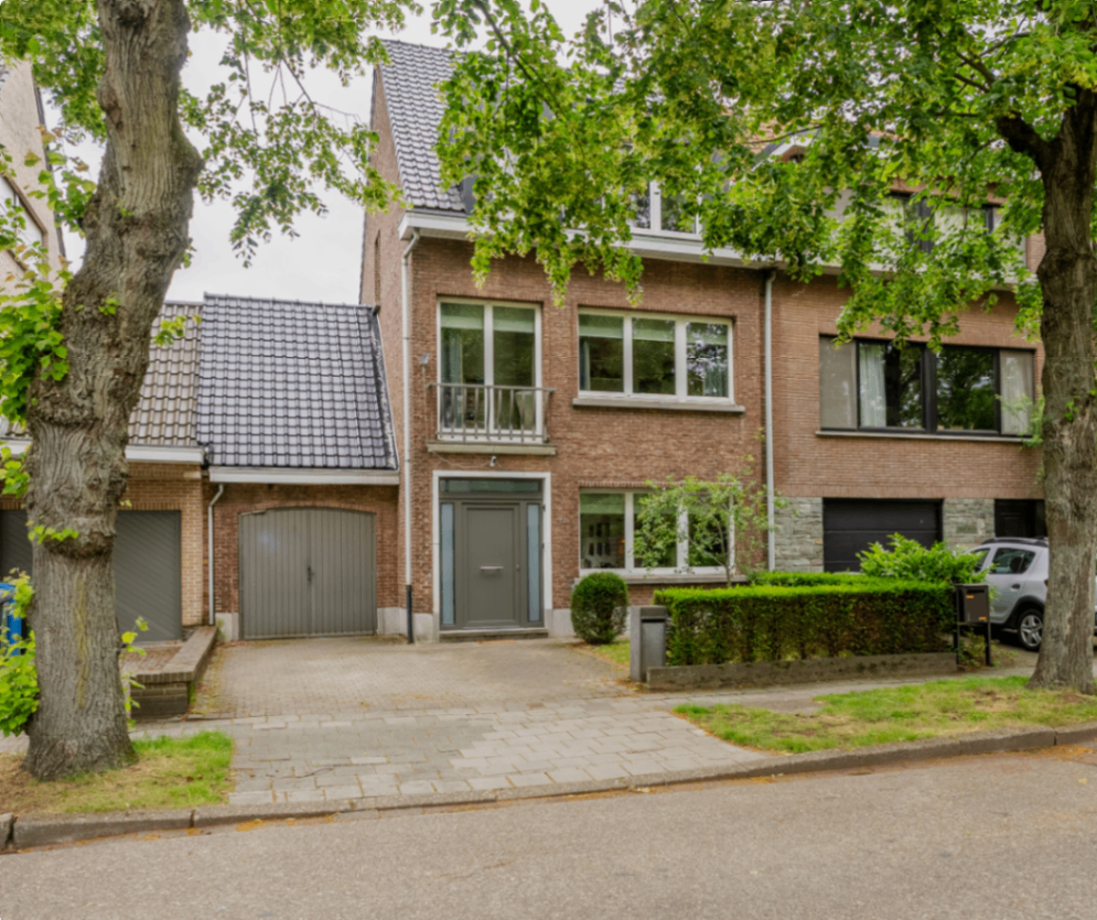 House for sale in Ekeren with 4 bedrooms - photo 1