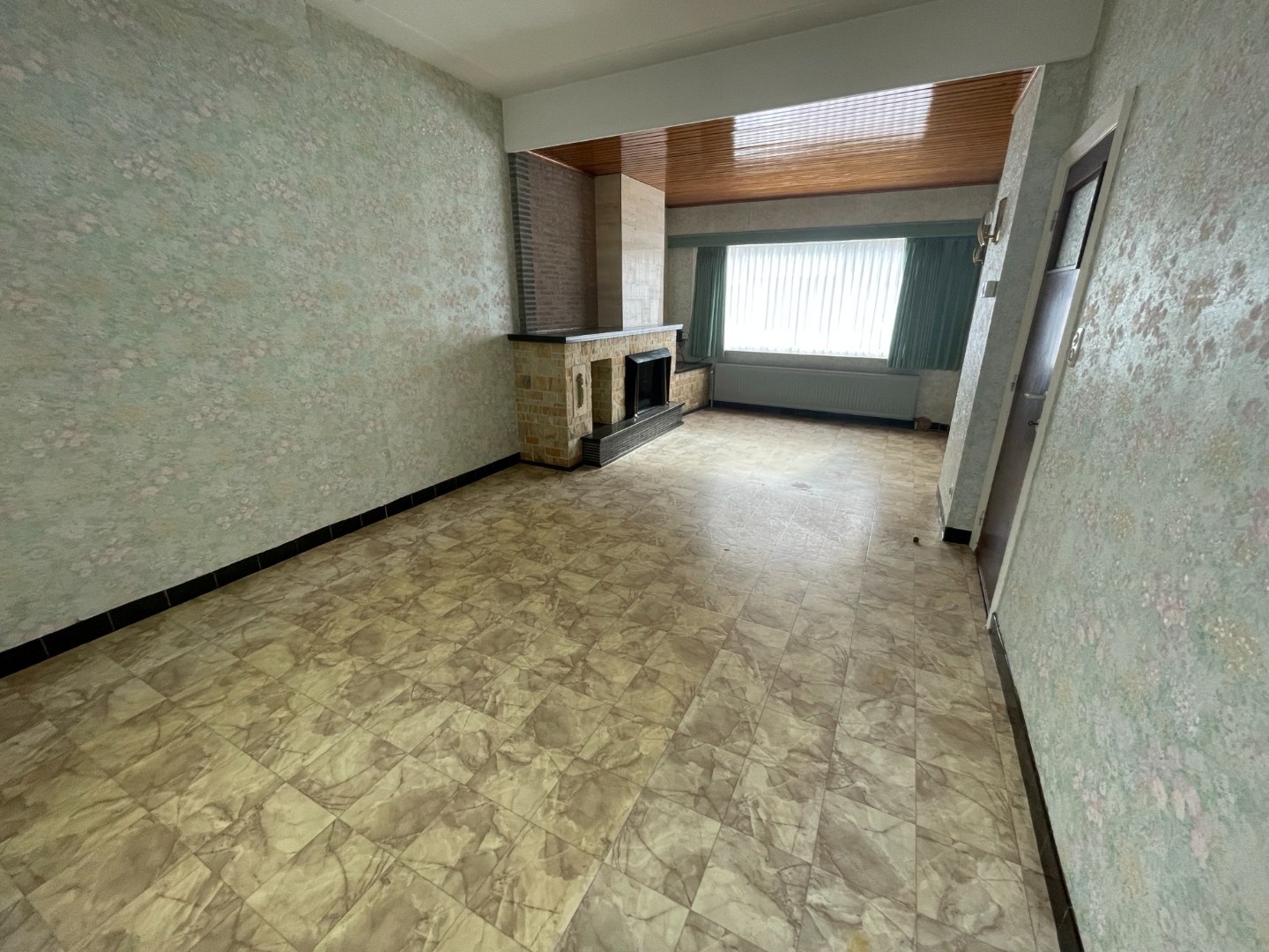 Terraced house with prime location in Ostend - photo 2