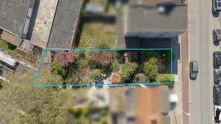 Bouwgrond voor half open bebouwingBent u op zoek naar een bouwgrond voor uw droomwoning op een interessante locatie? Deze ca. 312m² grote bouwgrond...