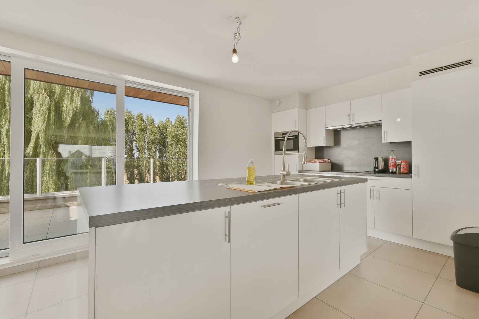Duplexappartement met 3 slaapkamers te huur in Eernegem! - foto 5