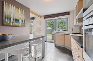 Een knusse en instapklare woning te Tremelo! Langs de uitnodigende hal komen we in de ruime woonkamer met bureauruimte, veel licht en...