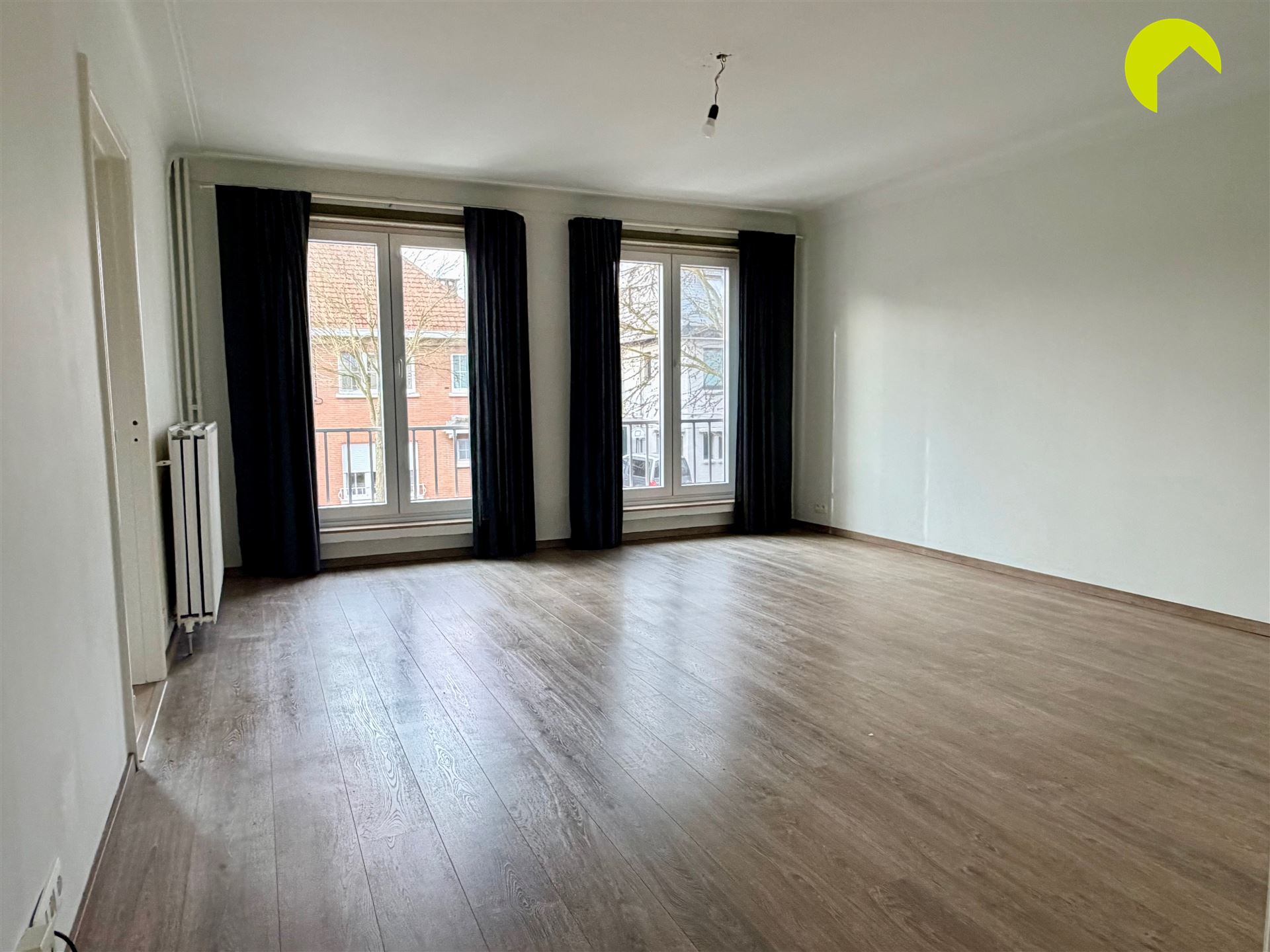 Gezellig 2-slaapkamer appartement met gemeenschappelijke tuin! - foto 2