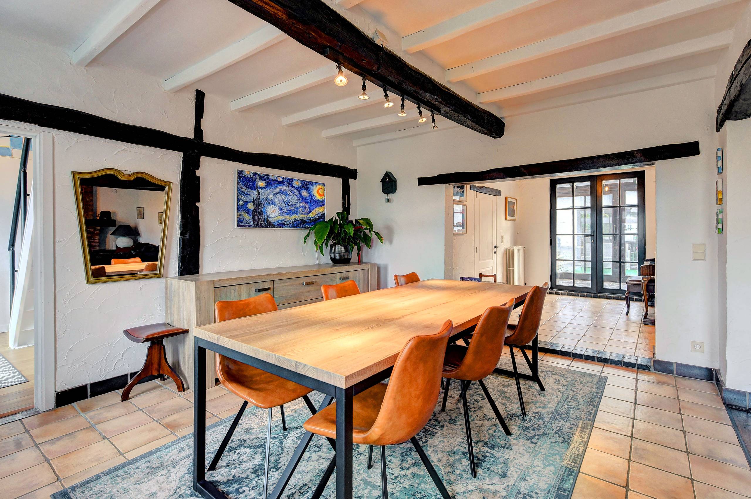 Charmante 3(4) slaapkamerwoning op een terrein van 15a 90ca. - foto 4