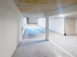 Ondergrondse parkeerplaats te koop te Middelkerke, Roger de Grimberghestraat 10, Residentie Sea Side. Makkelijk in en uit te rijden.<br /><br />Afmetingen:<br />- Breedte: 2,50m<br />- Diepte: 5,00m<br /><br />Interesse in dit uitzonderlijk aanbod te Middelkerke? Contacteer ons vandaag nog voor uw bezoek!<br /><br />Bestuursmaatregelen in het maatregelenregister: nee