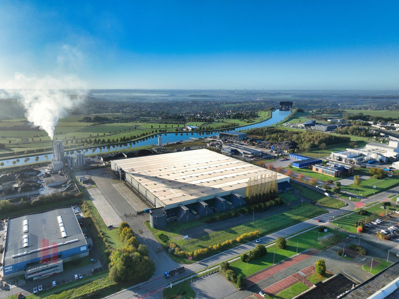 Site logistique de 30.834 m² à côté de l'E42 - photo 5