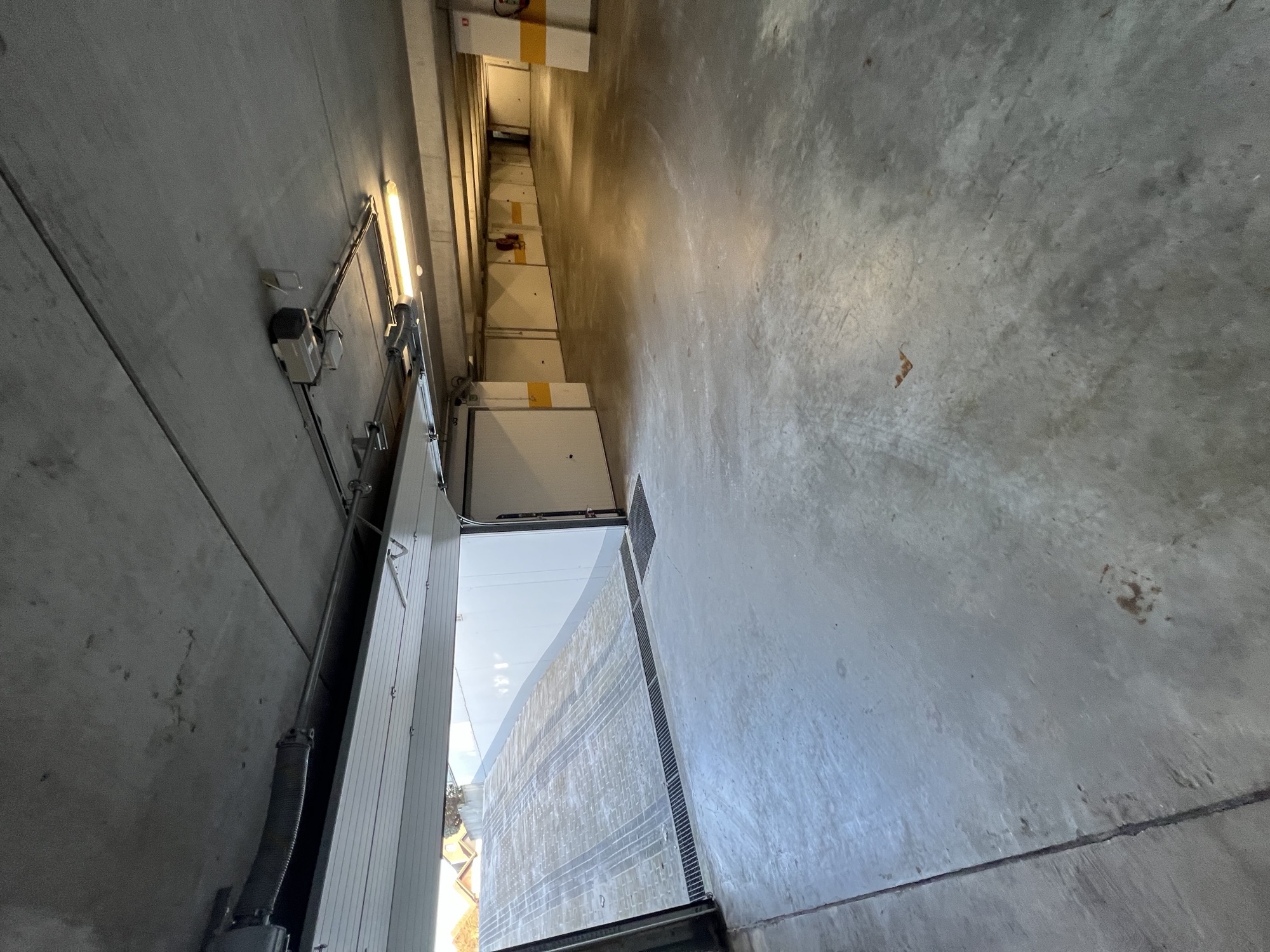 Ruim garage te koop in Nieuwpoort! - foto 3