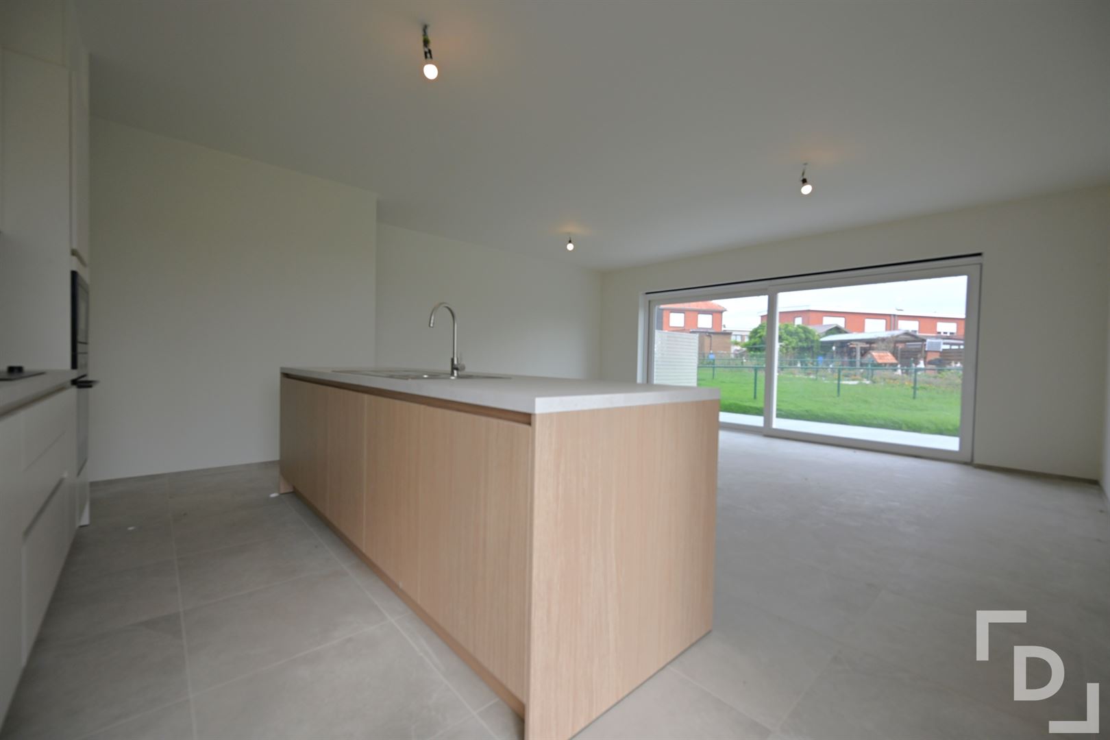 Afgewerkte nieuwbouwwoning te huur in hartje Proven. - foto 4
