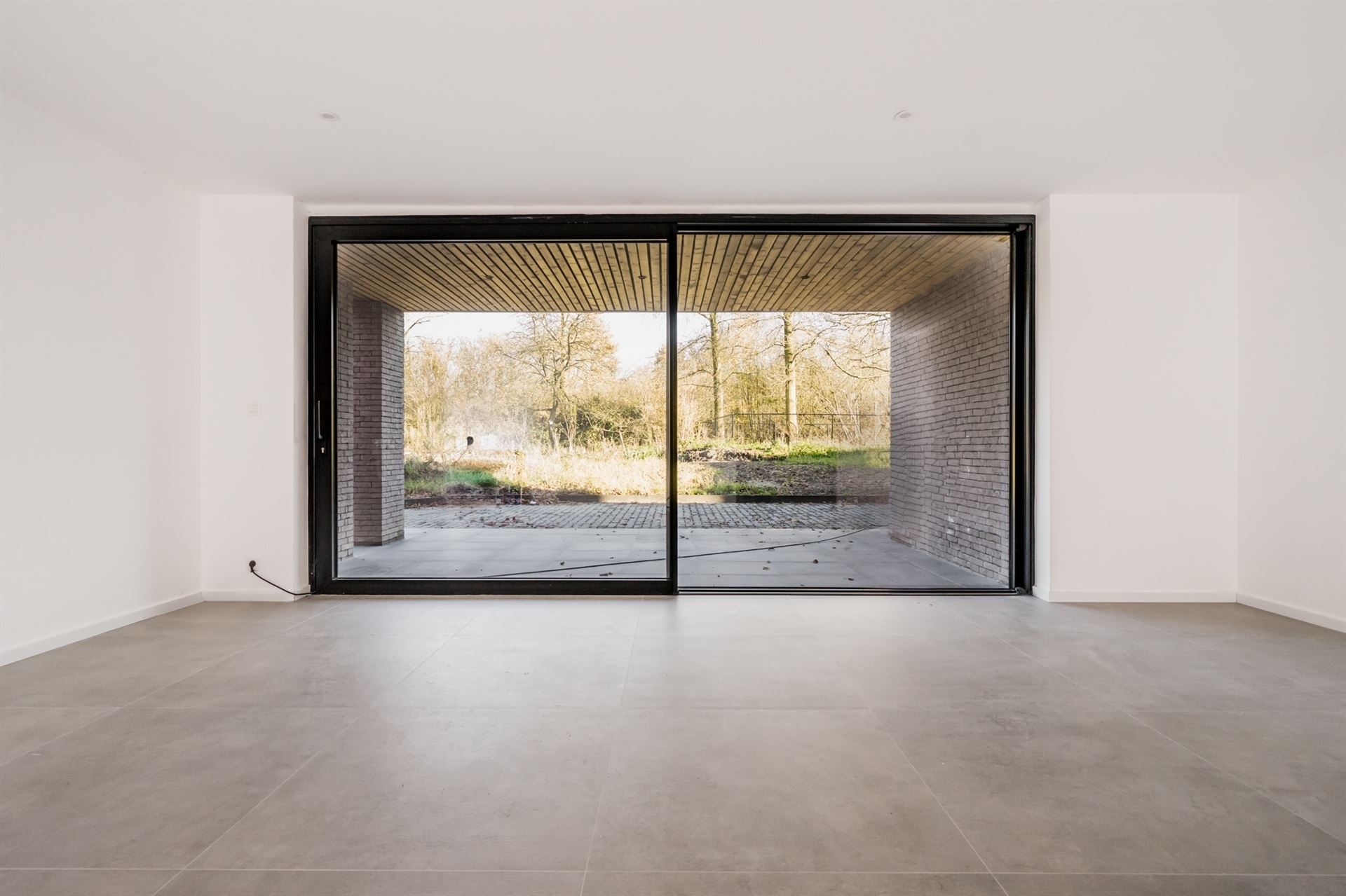 PRACHTIGE HALFOPEN NIEUWBOUWWONING met 3 / 4  slaapkamers en mogelijkheid om Privé met Professioneel te combineren (verkoop met registratierechten!) - foto 5