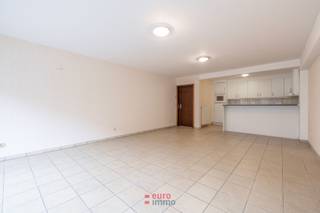 Op zoek naar een sfeervol appartement aan de Belgische kust? Dit ruime appartement in Nieuwpoort Bad biedt alles wat u nodig heeft voor...