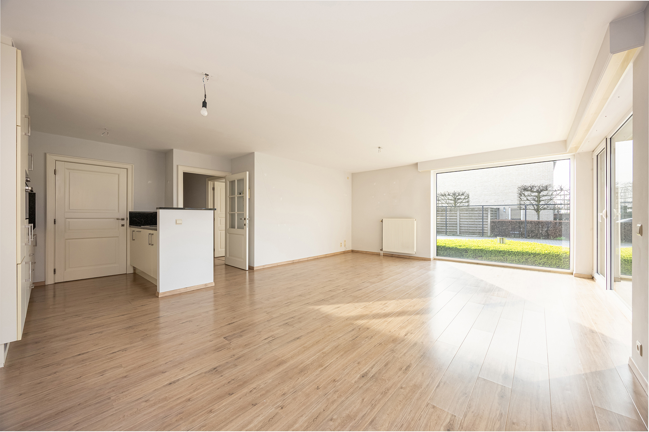 Glv 2-slaapkamer app met ruim terras en autostaanplaats. - foto 4