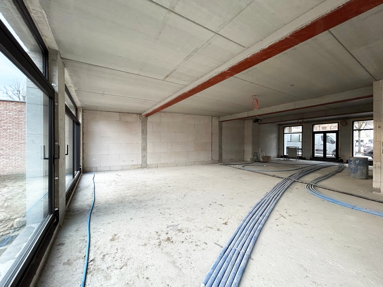 Casco kantoor te koop met privatieve zuidgeoriënteerd tuin - foto 3