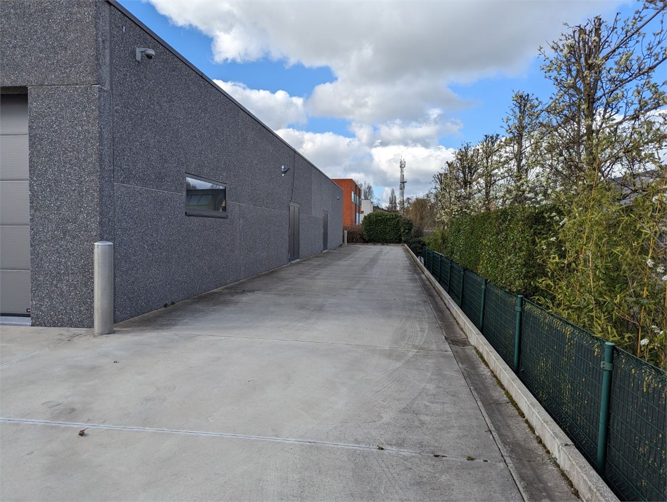 NIEUWBOUW COMMERCIËLE UNIT 458 m2 MET PARKING - foto 4