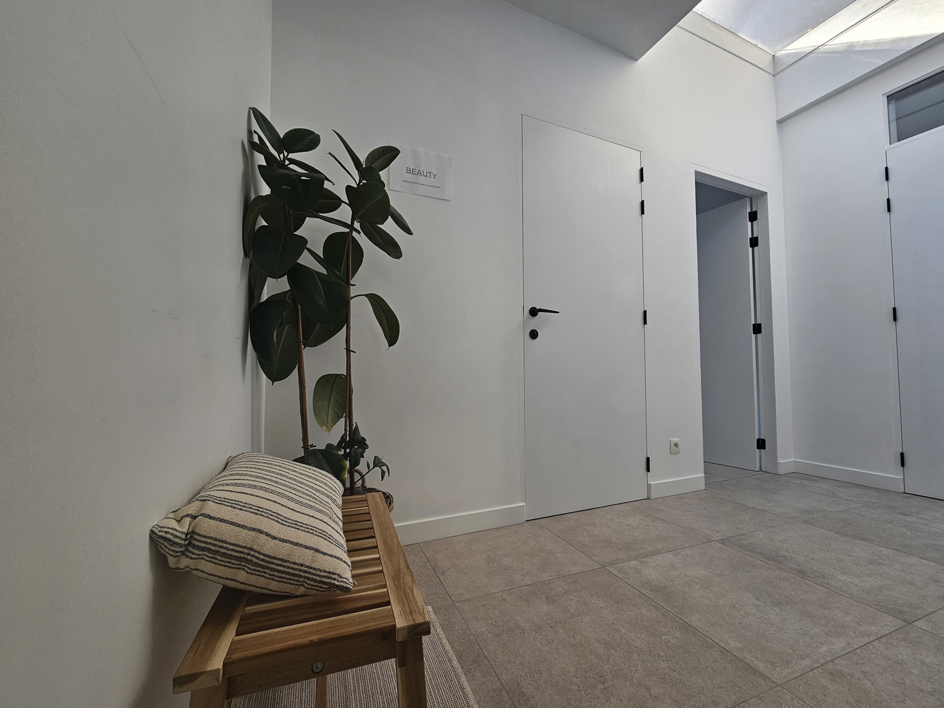 Commercial à louer à Aalter - photo 4