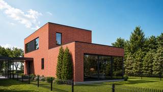 Deze nieuwbouwwoning biedt u alle modern comfort door het gebruik van onder andere vloerverwarming, zonnepanelen, regenwaterput, ... . Het pand geniet van veel lichtinval door de kamerhoge raampartijen. <br /><br />Het pand wordt gekenmerkt door een strakker architectuur met speling in materialen in de gevel.<br /><br />De gelijkvloerse verdieping bestaat uit een inkomhal met gastentoilet, ruimte leefruimte met open keuken, bergruimte en bureau. Het eerste verdiep biedt u verder 3 ruime slaapkamers en een volledig uitgeruste badkamer. <br />De woonst beschikt verder nog over een oprit met carport. <br /><br />Op vandaag heeft u de mogelijkheid om zelf nog de afwerking van het pand mee te bepalen. Wees er dus snel bij. <br /><br />Het perceel van 678 m² heeft de ideale verhoudingen en zorgt voor wooncomfort en een aangename buitenbeleving. De grond maakt deel uit van verkaveling bestaande uit 2 percelen voor open bebouwing. <br /><br />De bouwvergunning, plannen en lastenboek kan u downloaden op onze site. 