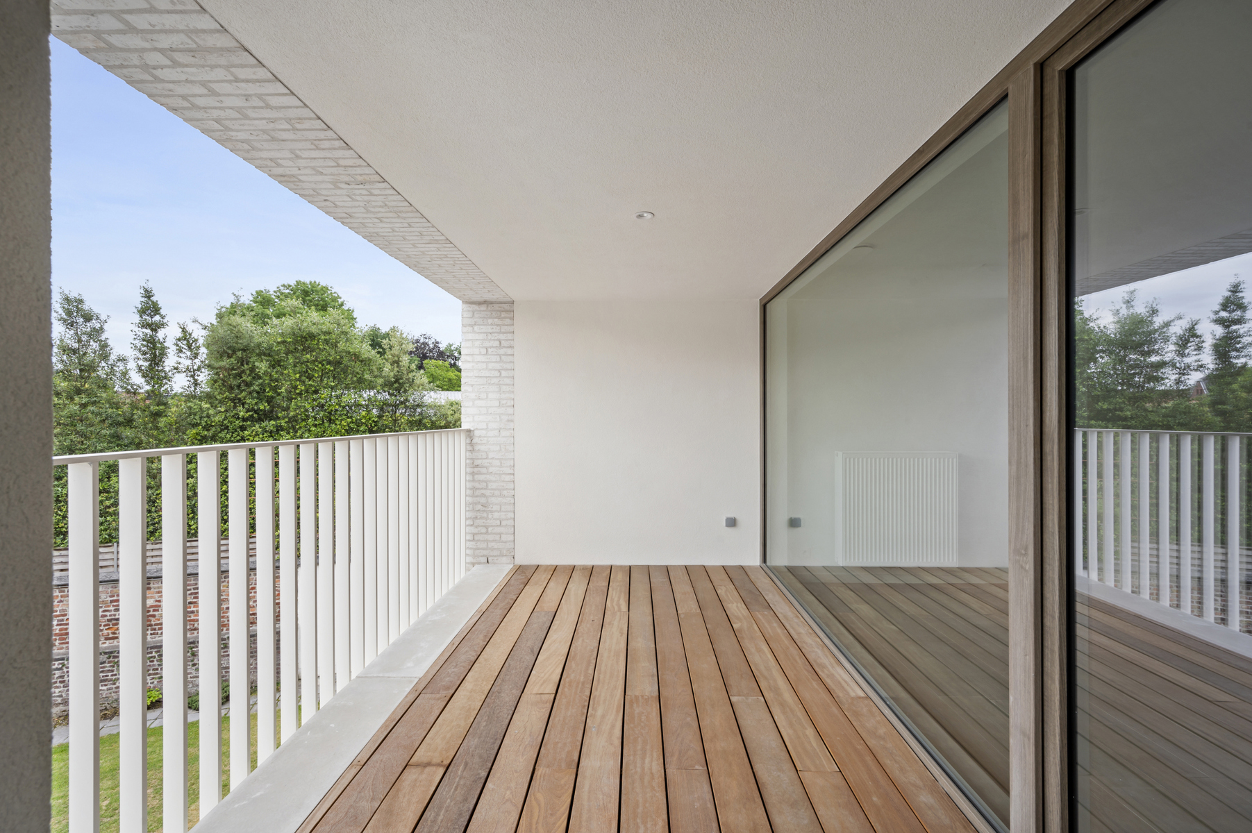 Lichtrijk nieuwbouwappartement (2 slpk) met zonnig terras - foto 1