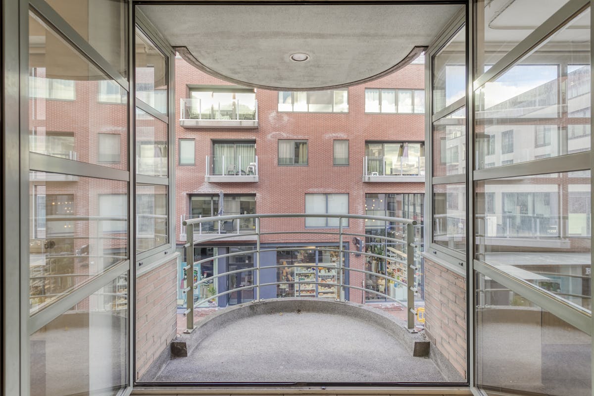 Ready to move in, energy-efficient 2-bedroom apartment in the heart of Roeselare - photo 4