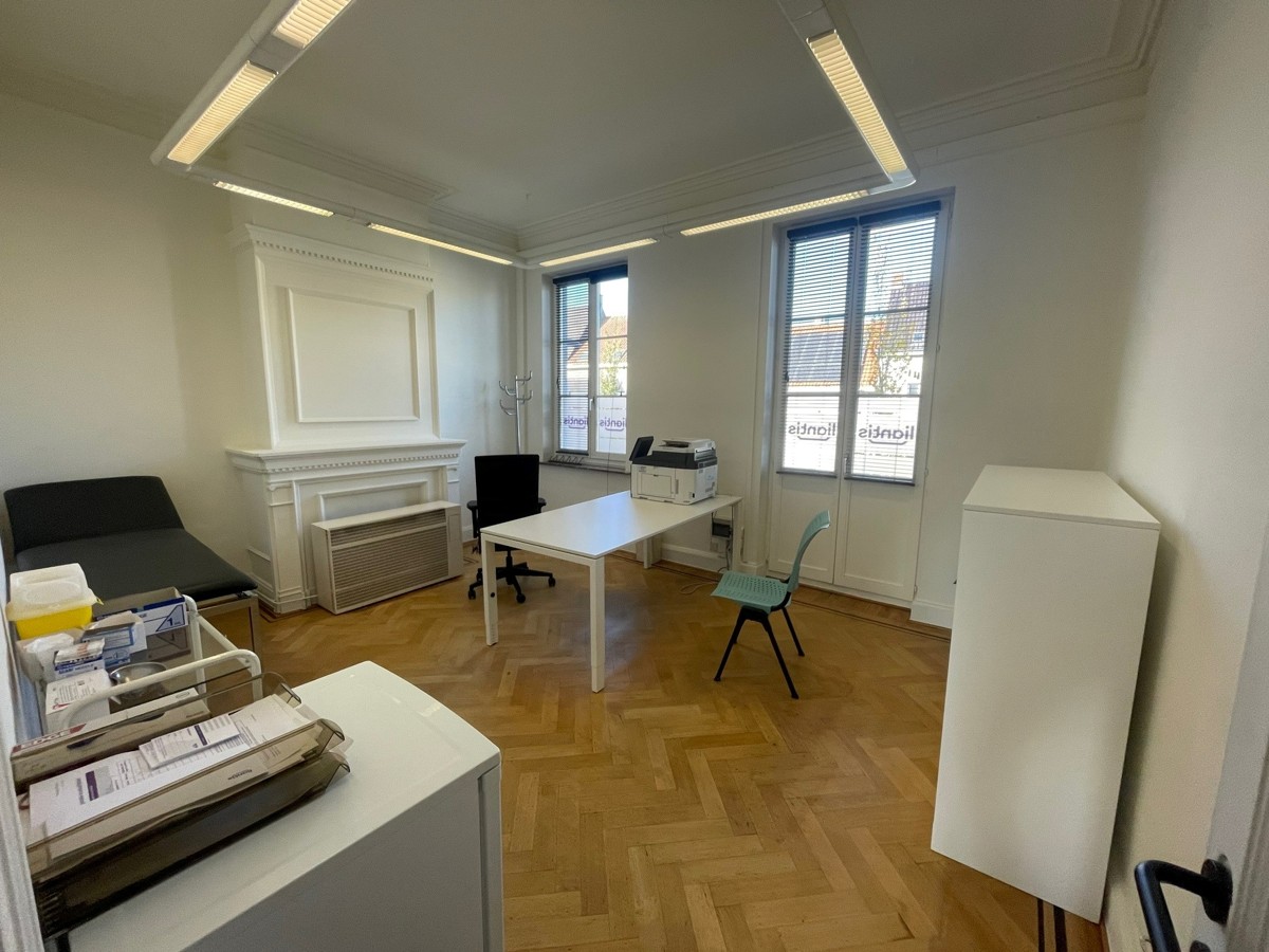 Commercial for rent in Harelbeke - photo 2