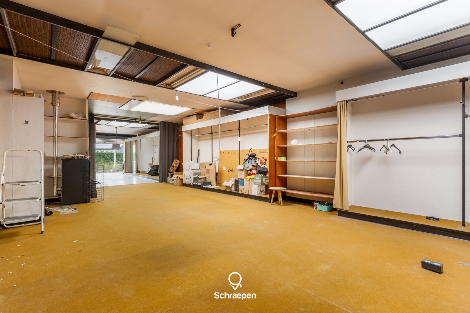 Gezinswoning met handelsruimte op zuidelijk georiënteerd perceel van 7,5 are te Kiewit! - foto 3