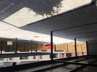 <strong>Carport te huur in Geluwe</strong><br /><br />- Adres: Ieperstraat 112<br />- Carport 11<br />- Overdekt<br /><br />- Prijs 45€/maand
