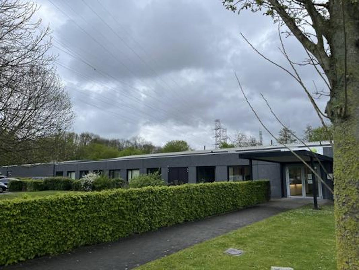 Office space 62m2 for rent in a central location - photo 5