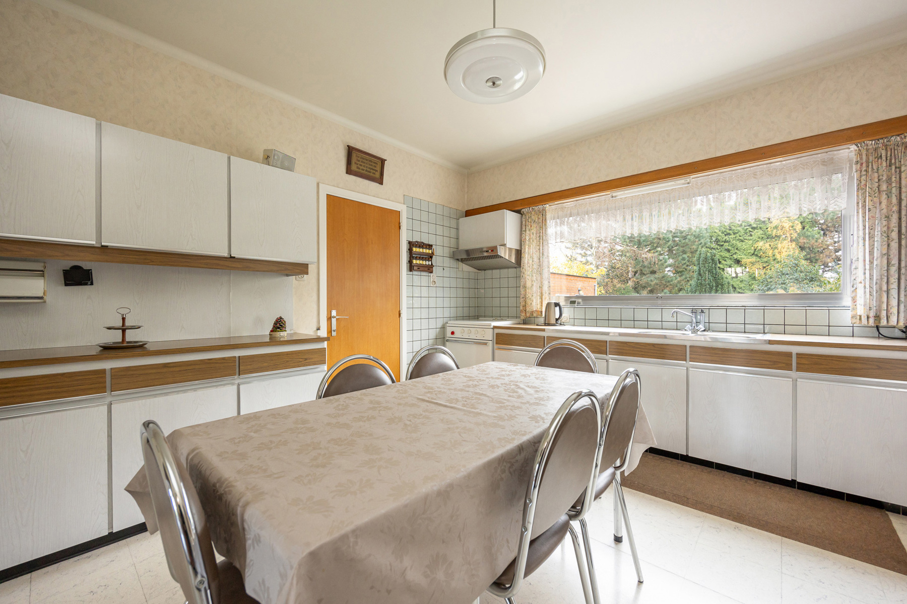 Op te frissen woning met leuke tuin - foto 5