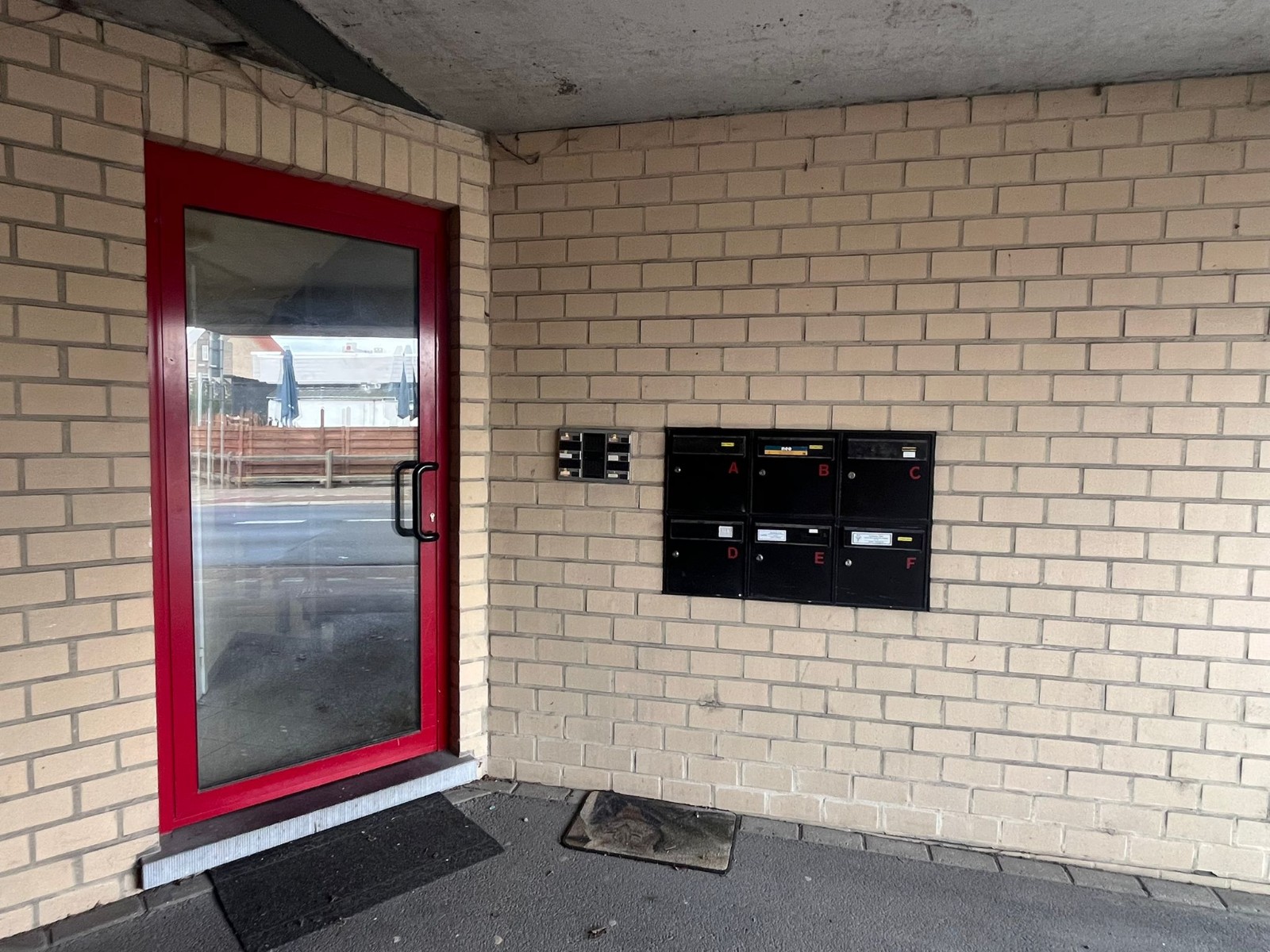 Opbrengsteigendom in Zulte met 6 appartementen, garages en staanplaats – volledig verhuurd - photo 5