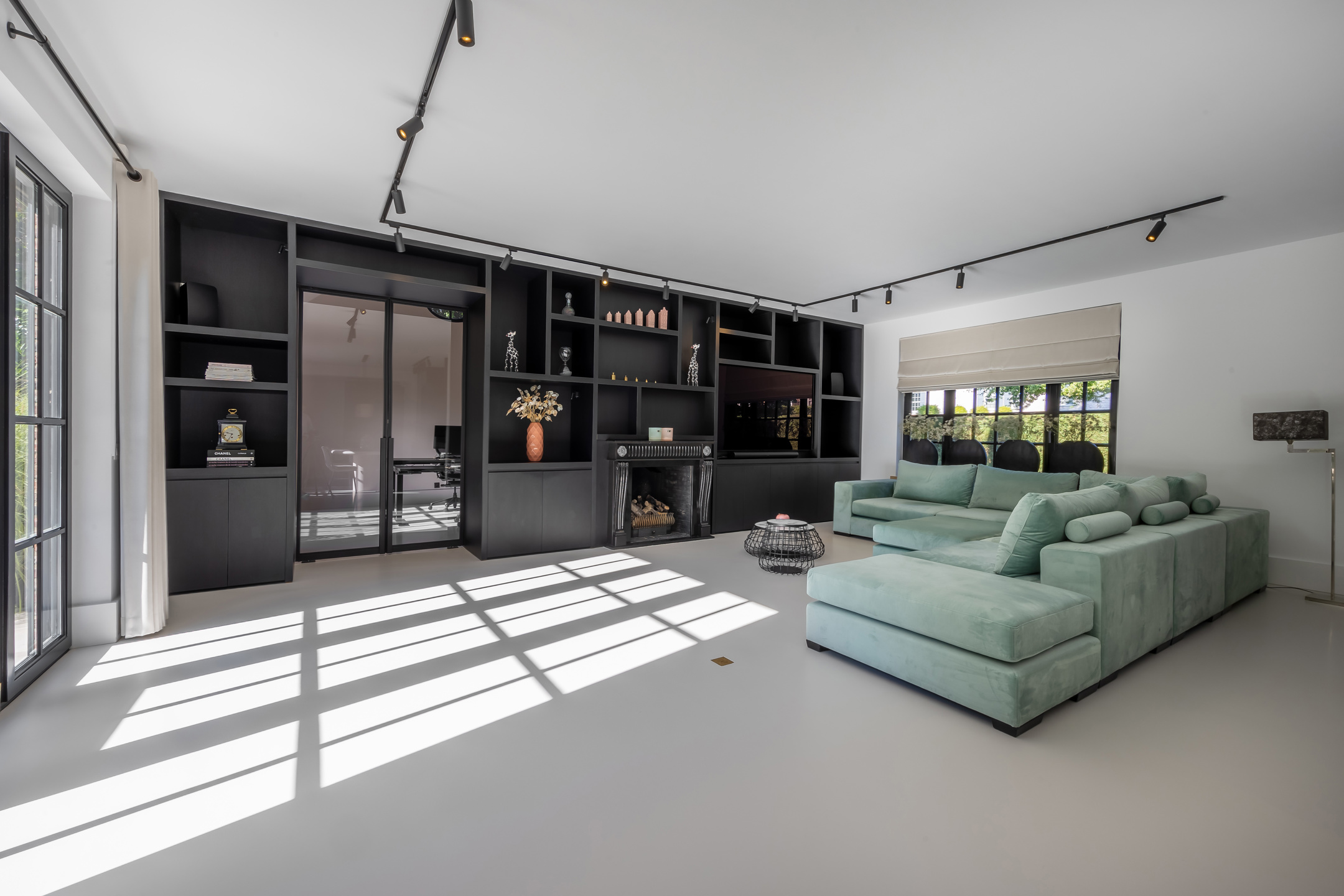 Prestigieuze villa met zwembad op 3.528 m² op toplocatie! - foto 5