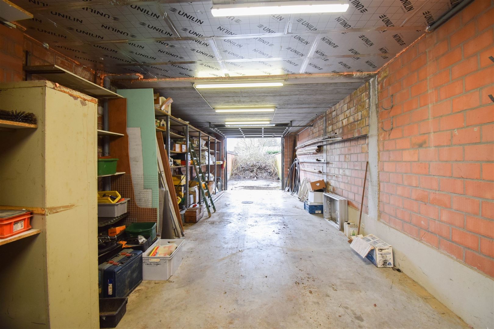 Centraal gelegen magazijnruimte met buitenruimte - foto 5