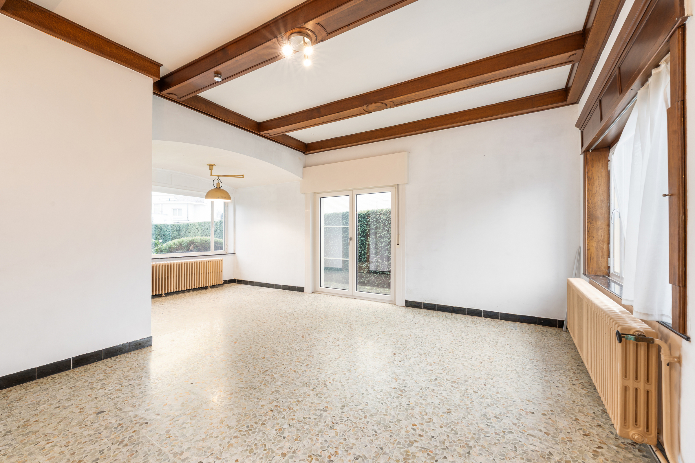 Ruime vrijstaande woning in Grembergen - foto 2