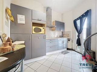 Commercieel te koop in Charleroi
