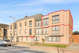 Te koop: verzorgd gesloten appartement in het centrum van Vilvoorde, op wandelafstand van scholen, openbaar vervoer en alle faciliteiten. Dit...