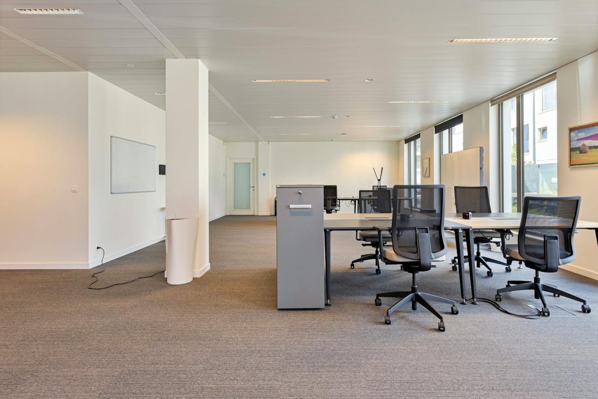 Co-working spaces (1 - 30 seats) for rent in Ghent - photo 5