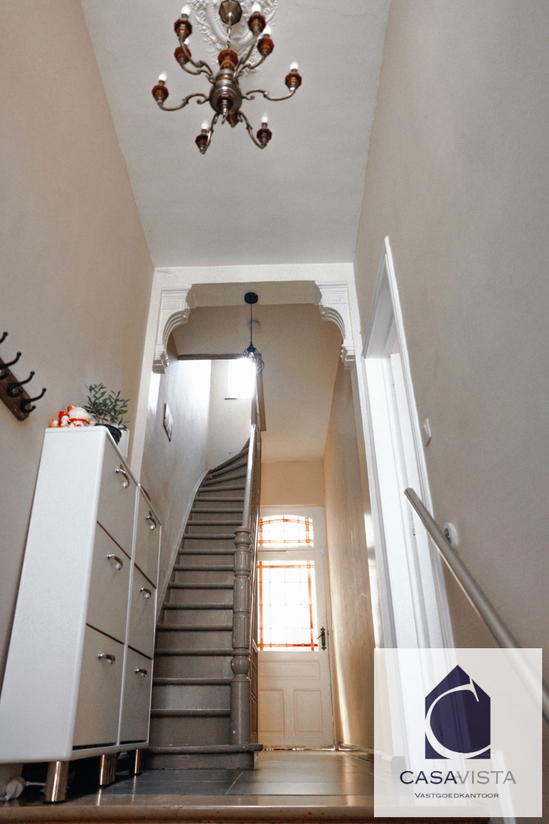 VOORMALIGE HERENWONING MET TUIN - foto 2