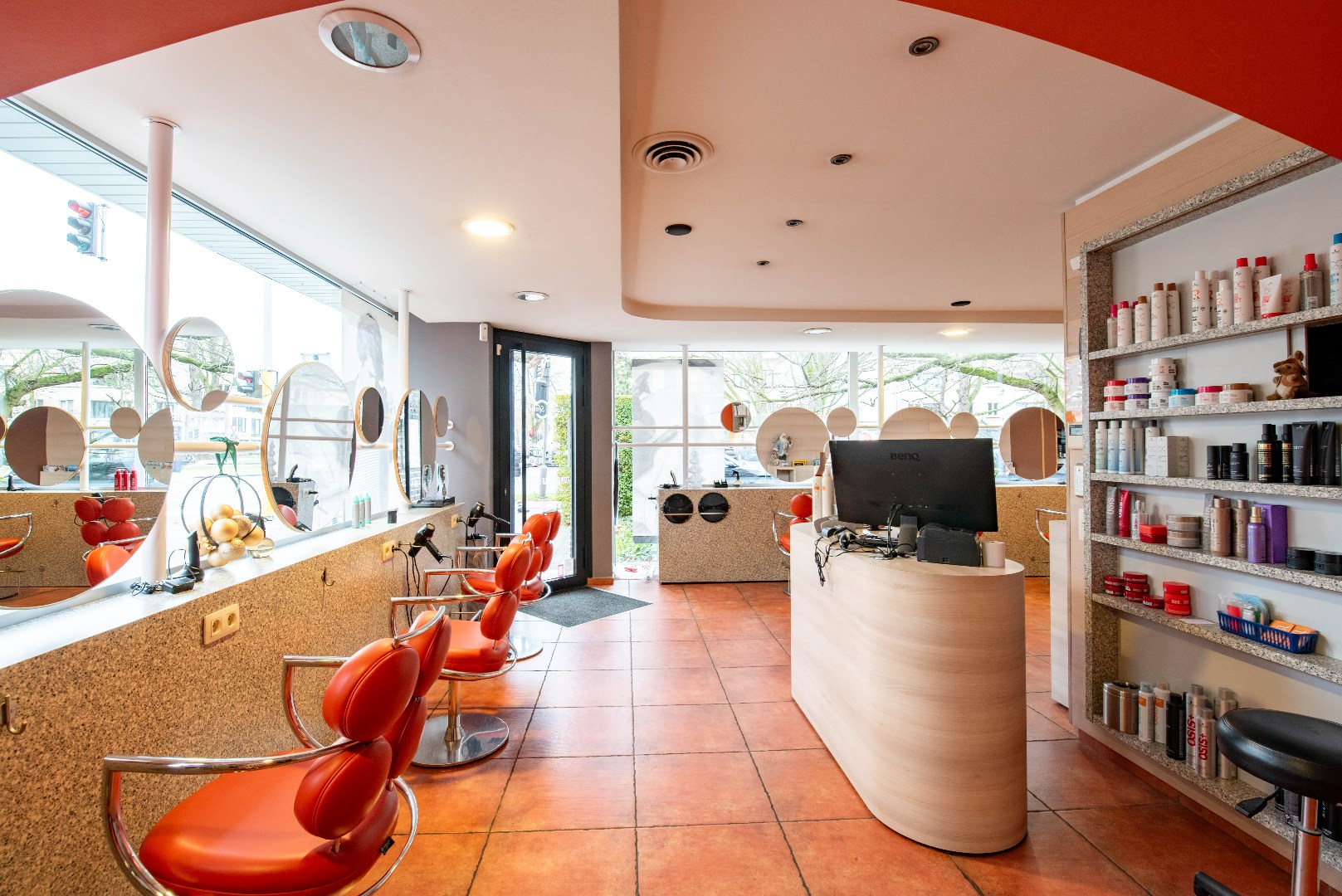 Uitzonderlijk hoekpand te Wilrijk - foto 5