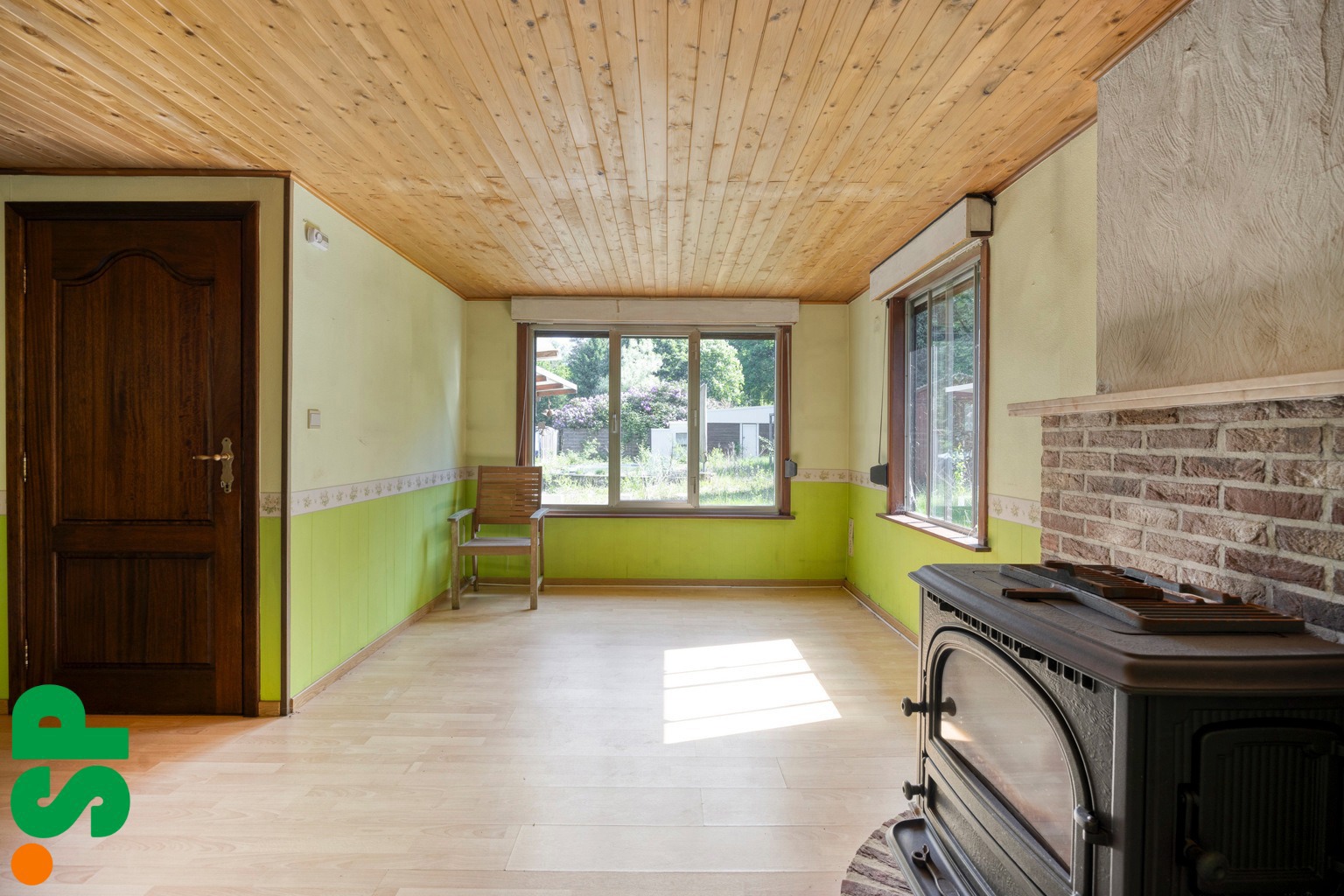 Chalet op perceel van 4.205,04 m² recreatiegrond in het hart van Laakdal. - foto 3