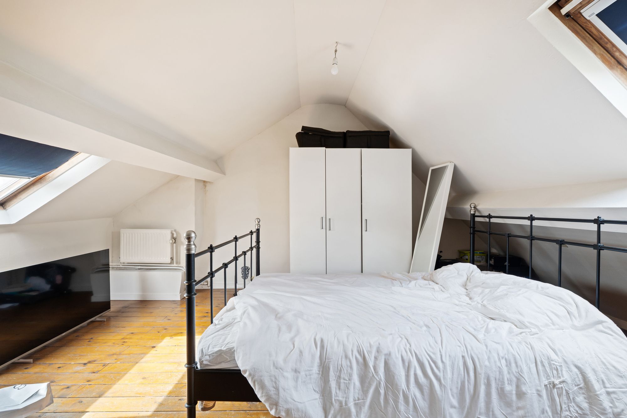 Prachtig gerenoveerd duplexappartement met 1 slaapkamer in Koekelberg - foto 4