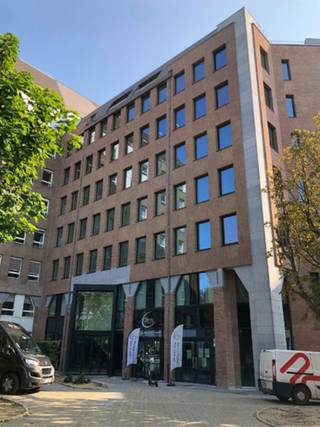 Recent gerenoveerde kantoren te huur in het hart van het Europese district en het Financiële district van Brussel. Deze moderne kantoren...