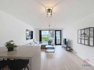 ANDERLECHT: Vlakbij de kanaaldijk en alle voorzieningen, GEMEUBILEERDE duplex met 2 slaapkamers van +/-103 m² op de 8e verdieping met lift in...
