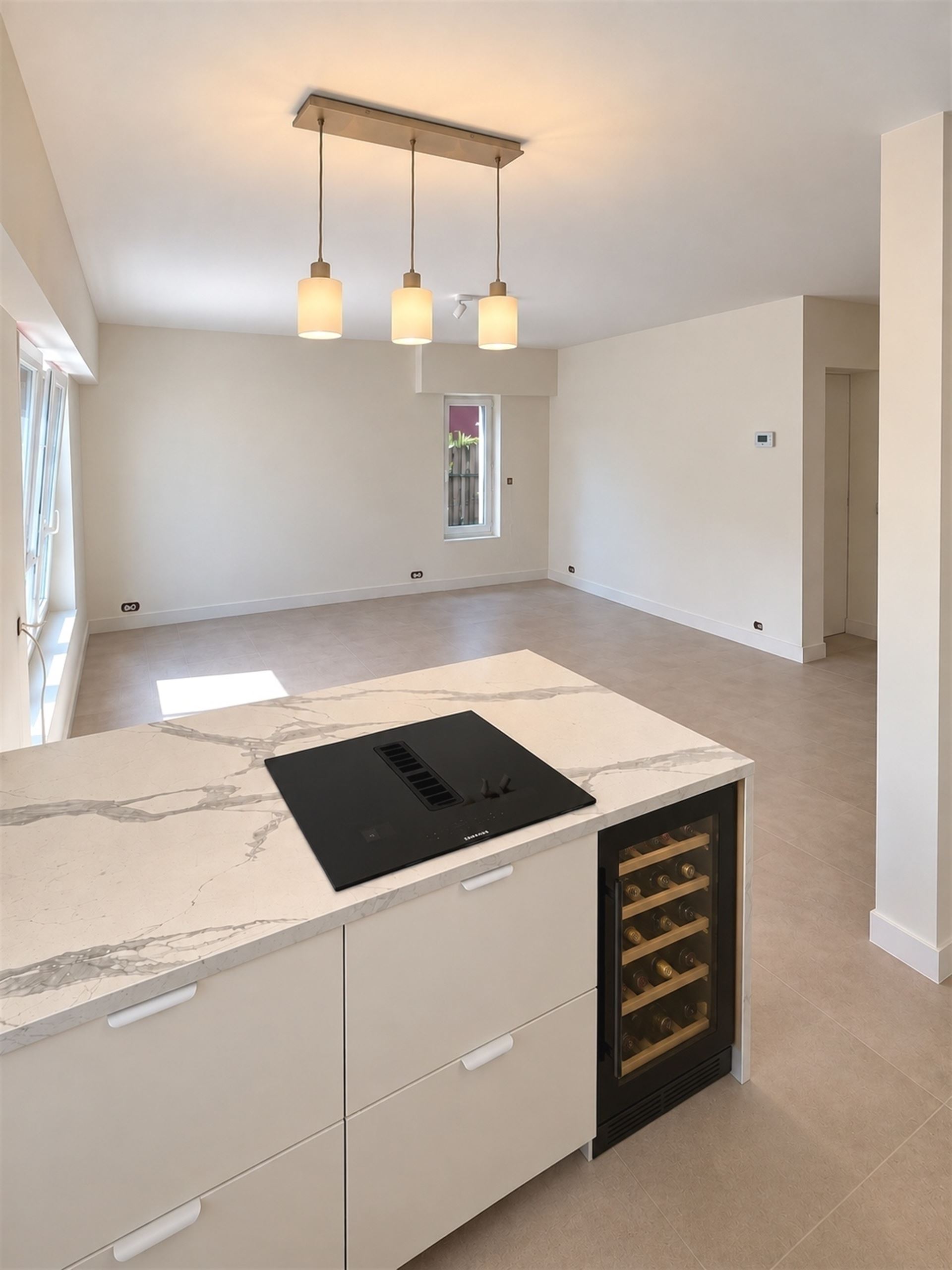 Prachtig gerenoveerd appartement met ruime terrassen! - foto 2