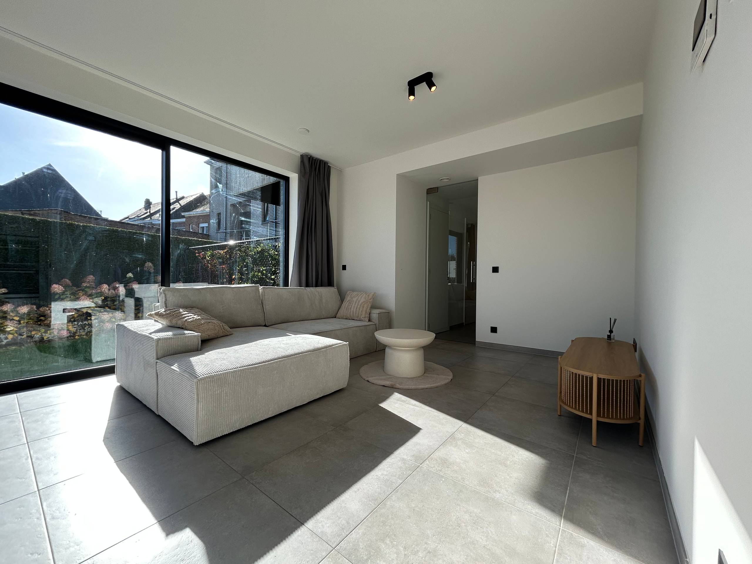 Gelijkvloers appartement met tuin, garage en 3 slaapkamers nabij station Herzele - foto 3