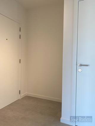 Exclusief 1-slaapkamerappartement te huur in het gloednieuwe woonproject Burenberg.Dit recent opgeleverde appartement is volledig geschilderd,...