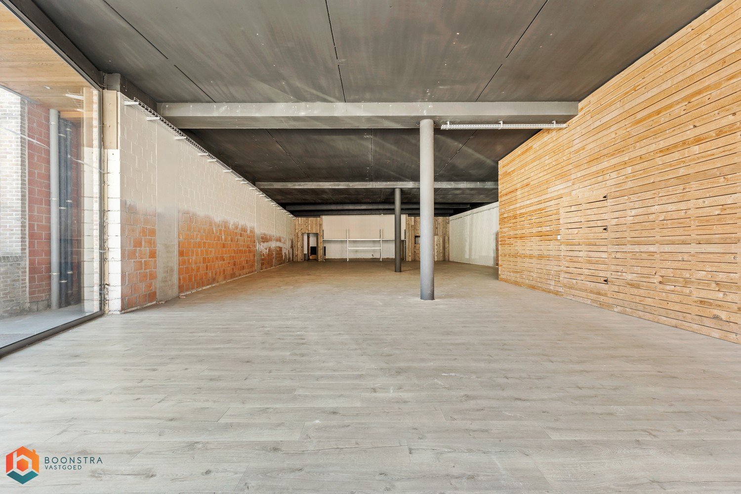 In te richten handelsgelijkvloers op toplocatie te Keerbergen - foto 5