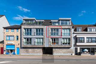 Recent appartement gelegen op de tweede verdieping van de residentie Manon gelegen in de Astridlaan te Nieuwpoort. Indeling: Inkom, apart...